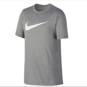 Boys XL nike t shirt